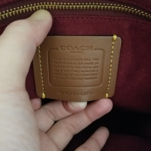 Coach Dinosaur Field Large Tote - Picture 8 of 9